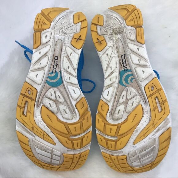 Topo Cyclone Sky /Gold Athletic Running Shoes - Picture 9 of 16